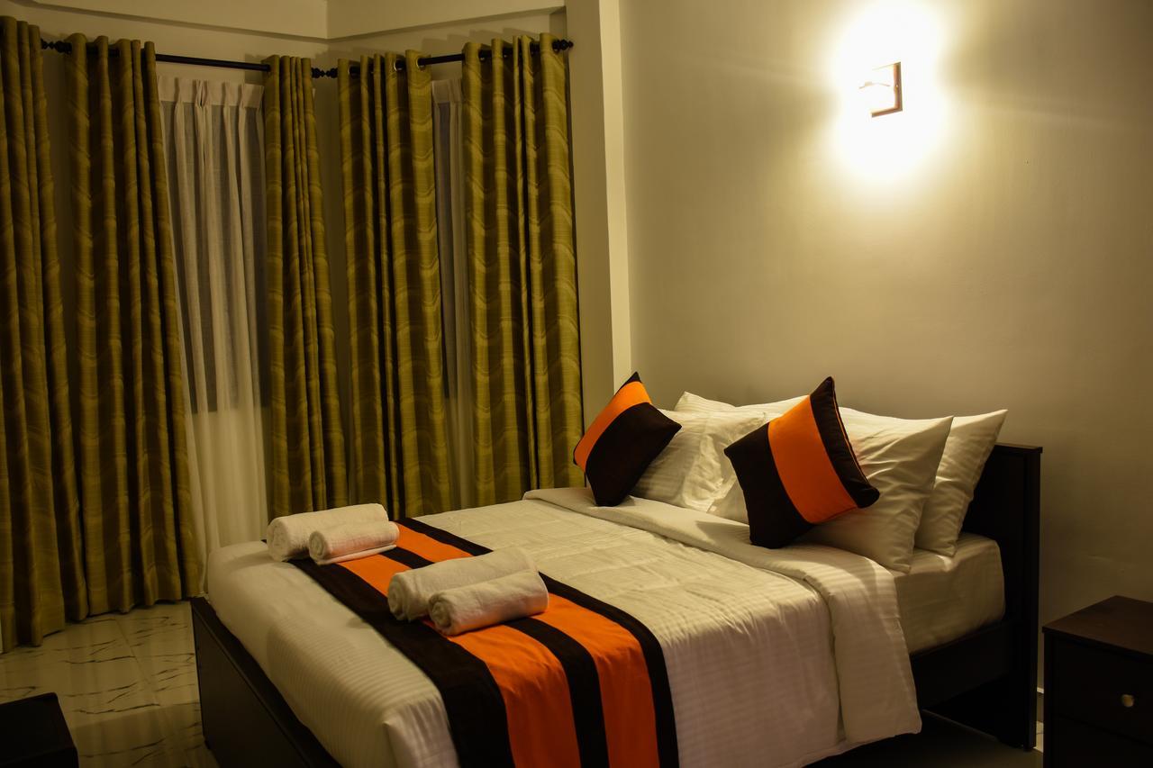 Ocean Glory Hotel Ettukala Екстериор снимка